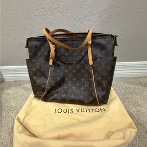 Louis Vuitton Monogram Canvas Totally MM Tote